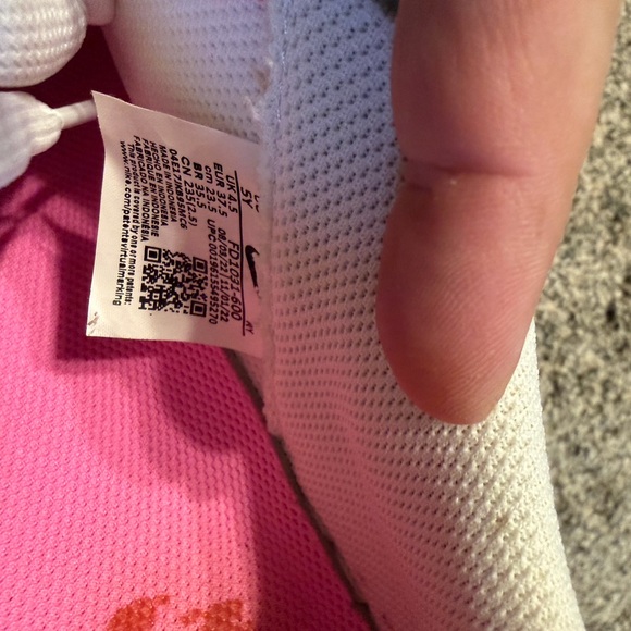 Air Force 1 Low "Valentine's Day 2023" sneakers - Picture 4 of 4